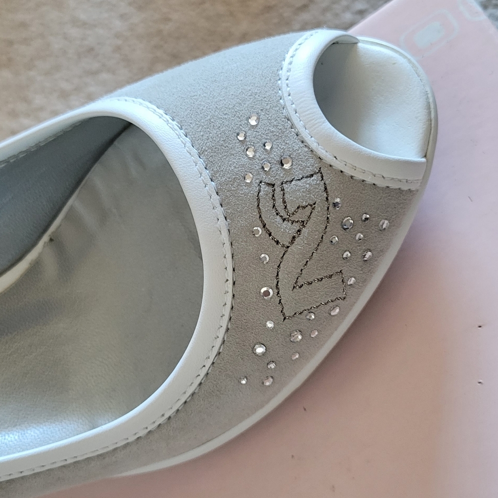 Nero Giardini - Size 5 US 35 EU - Made In Italy - Peek-a-boo toe - Wedges